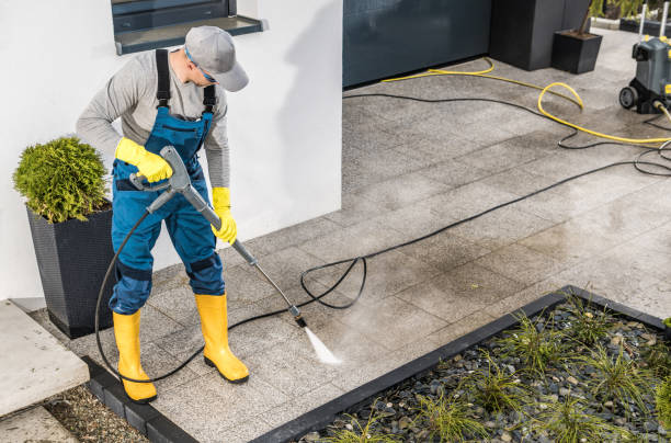 Best Affordable Pressure Washing  in Redlands, CA